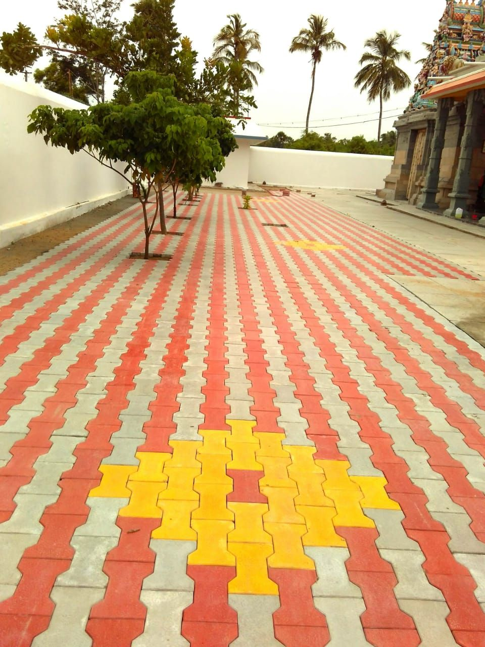 Zig Zag Paver Block